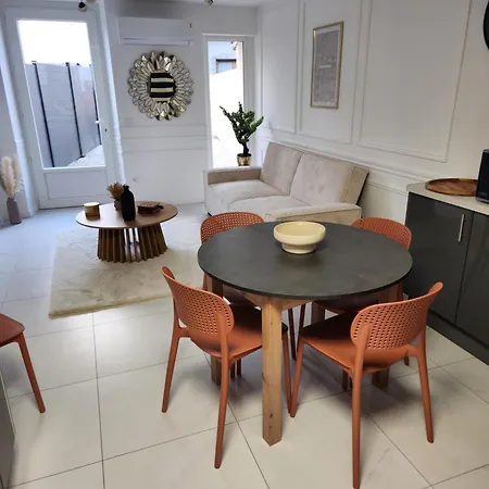 Confort & Charme Apartment