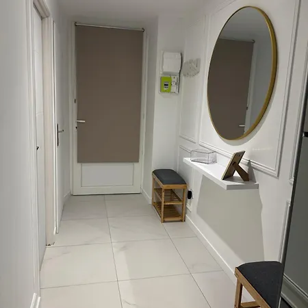 Confort & Charme Apartment *